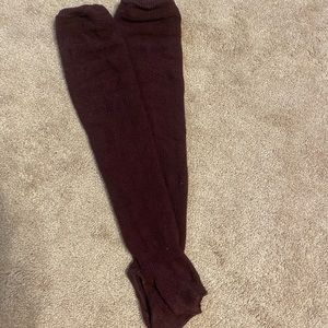 Burgundy Leg Wamers